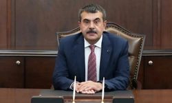 Bakan Tekin: Müfredatlarda değişiklik planlıyoruz