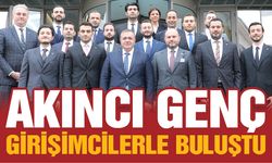 Akıncı, genç girişimcilerle bir araya geldi