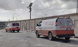 Siyonist işgal rejimi ambulansları durduruyor