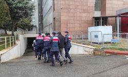 Jandarma hapis cezası bulunan 4 kişiyi yakaladı