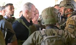 Netanyahu, işgal altındaki Gazze'nin kuzeyine gitti