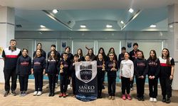 SANKO yüzmede üç kupa kazandı