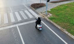 Trafikte cep telefonu kullanan sürücülerin dikkatine!