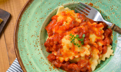 Ispanaklı Ravioli Tarifi! Parmaklarınızı Yeme Garantili…