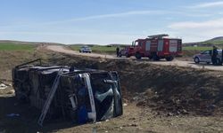 Belediye Otobüsü Şarampole Yuvarlandı! Onlarca Yaralı Var!