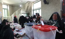 İran'da Seçimlere İlişkin Kesin Sonuçlar Açıklandı