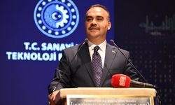 Bakan Kacır: "Türk Milleti Adeta Gökyüzüne İmzasını Attı"