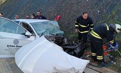 Gaziantep’te Korkunç Kaza! Karşı Şeritteki Otomobille Çarpıştı: 4 Yaralı