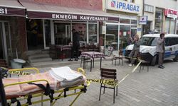 Kahvehanede Amca Ve Yeğenine Silahlı Saldırı: 2 Ölü