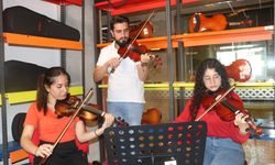 Gaziantepli Küçük Sanatsever Sanat Günü'nü Kutladı