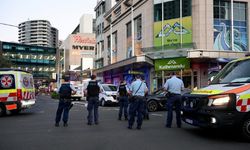 Avustralya'da alışveriş merkezinde saldırı: Ölü ve yaralılar var