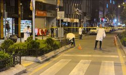 Sokak ortasında silahlı saldırı: 2 ölü, 1’i ağır 2 yaralı