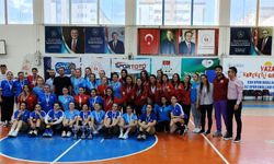 GAÜN Kadın Hentbol Takımı Süper Lige Çıktı!