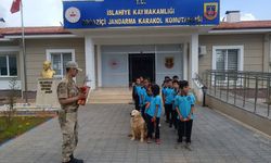 Gaziantep'te jandarma minik misafirlerini ağırladı