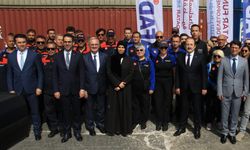 Türkiye-Katar Gazze İyilik Gemisi' Mersin'den Uğurlandı
