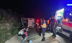 Son Dakika! Öğrencileri Taşıyan Midibüs Şarampole Uçtu: Çok Sayıda Yaralı Var