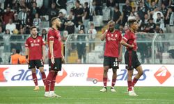 Beşiktaş, Sezonun Son İç Saha Maçını Beraberlikle Tamamladı