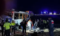 Aksaray'da Feci Kaza! Otobüs Şarampole Devrildi: Çok Sayıda Ölü Ve Yaralı Var