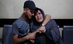 İsrail'in Gazze'ye yönelik saldırılarında bir gazeteci ve çok sayıda sivil öldü
