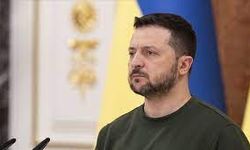 Zelenskiy, Ukrayna Devlet Güvenlik Dairesi Başkanı’nı Görevden Aldı