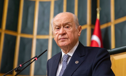 Bahçeli’nin son mesajı Ankara kulislerini salladı: Erken seçim iddiası