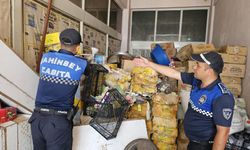 Gaziantep'te bayram öncesi tarihi geçmiş 5 ton şekerleme ele geçirildi