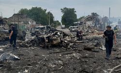 Rusya Donetsk'i vurdu