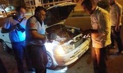 Gaziantep'te Otomobilin Motoruna Giren Kediyi İtfaiye Çıkardı