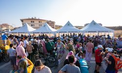 Şehitkamil’den aşure ve dondurma ikramı