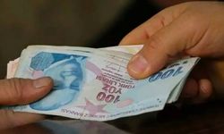 Emekliler maaş zammını alamayacak! Uzman isim canlı yayında duyurdu
