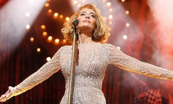 Şarkıcı Sıla, Türkiye-Hollanda maçı için konserini erteledi!