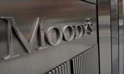 Moody's, Türkiye'nin Kredi Notunu İki Kademe Artırdı