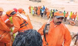 Toprak Kaymalarında Ölü Sayısı 358'e Çıktı