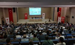 Peygamberimiz ve Şahsiyet İnşası konulu panel yapıldı