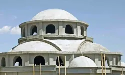 Depremden Etkilenen Taşdeğirmen Camii İnşaatı Onarılmayı Bekliyor