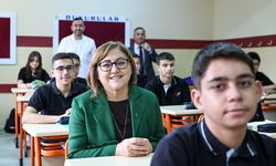 Fatma Şahin’den öğretmen ve öğrencilere müjde!