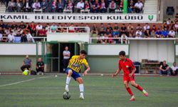 Şehitkamil futbol turnuvası unutulmaz anlara sahne oldu