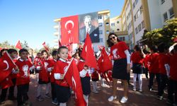 Gaziantep Kolej Vakfı’nı Cumhuriyet coşkusu sardı