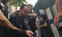 Adnan Oktar'ın 72 sanıklı örgüt davasında ara karar!