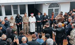 Gaziantep'te depremde yıkılan cami yeniden yapılarak ibadete açıldı