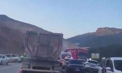 Gaziantep-Nurdağı Yolu’nda buzlanma kabusu! Kazalar peş peşe geldi…