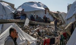 Gazze’de can kaybı 50 bin 82’ye yükseldi