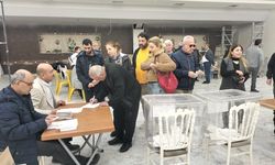 Gaziantep’te CHP'nin Cumhurbaşkanlığı adaylığı ön seçiminde oy kullanma işlemi başladı