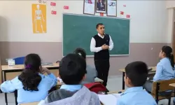 Okullar Ne Zaman Kapanacak? 2025 Yaz Tatili Tarihi Belli Oldu!