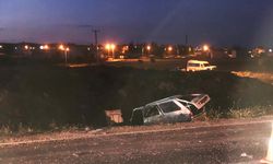 Gaziantep'te Otomobil İle Minibüs Çarpıştı! 3 Kişi Yaralandı