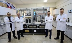 GAÜN akademisyenleri, iplik üretimini hızlandıran makine geliştirdi