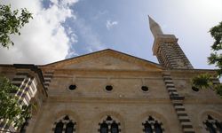 Gaziantep'te restorasyonu tamamlanan tarihi Kurtuluş Camisi'nin açılışı yapıldı