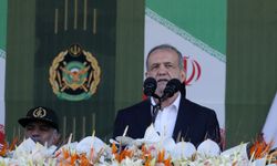 İran Cumhurbaşkanı: ABD ile anlaşma konusunda ciddiyiz ama nükleer programı tamamen sonlandırmayız