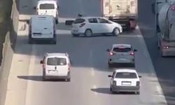 Gaziantep Otoyolunda Kopan Lastik Kaplaması Trafiği Birbirine Kattı!