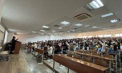Türkiye'de bireylerin internette vakit geçirme süresi 7.6 saat